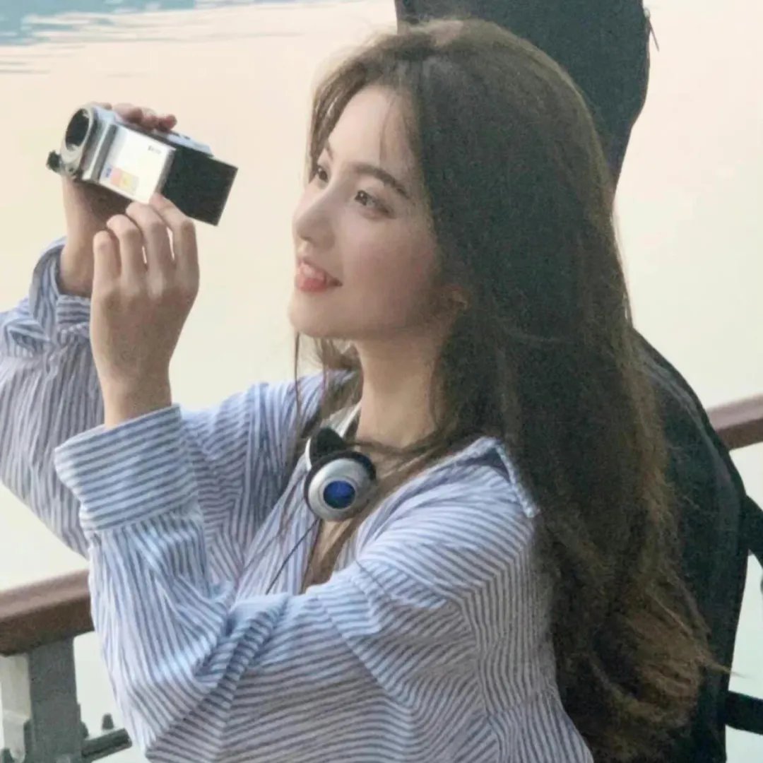 请爱我的女朋友